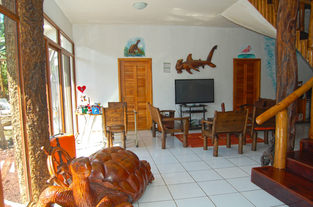 Casa Natura Galapagos Lodge Bellavista  エクステリア 写真